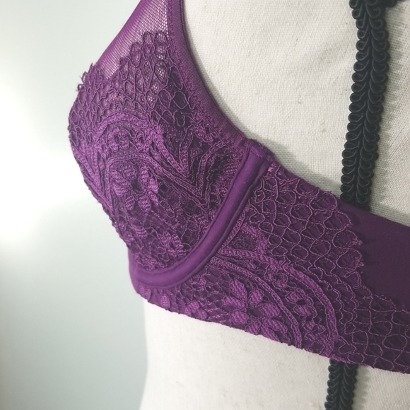 VICTORIA'S SECRET Body by Victoria Unlined Demi Bra Purple Lace, size 32 C - Picture 3 of 5